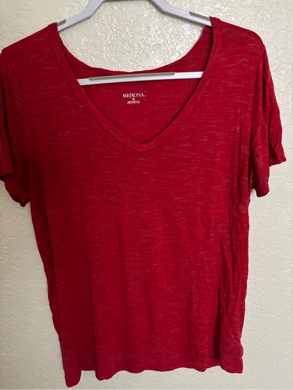 Merona Red Short Sleeve V-Neck Tee